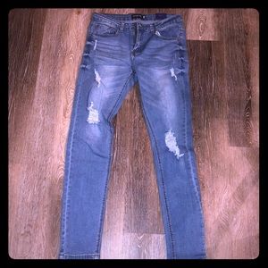 *BRAND NEW* FashionNova Distressed Jeans